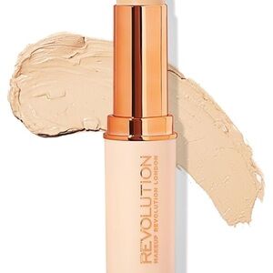 Makeup Revolution Foundation Stick - F1